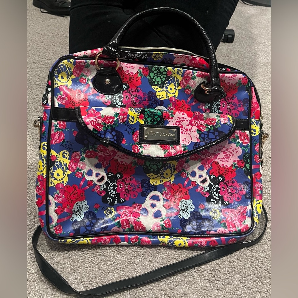 Large Betsey Johnson Laptop Bag great condition two strap options pockets